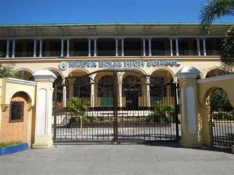Central Luzon College .